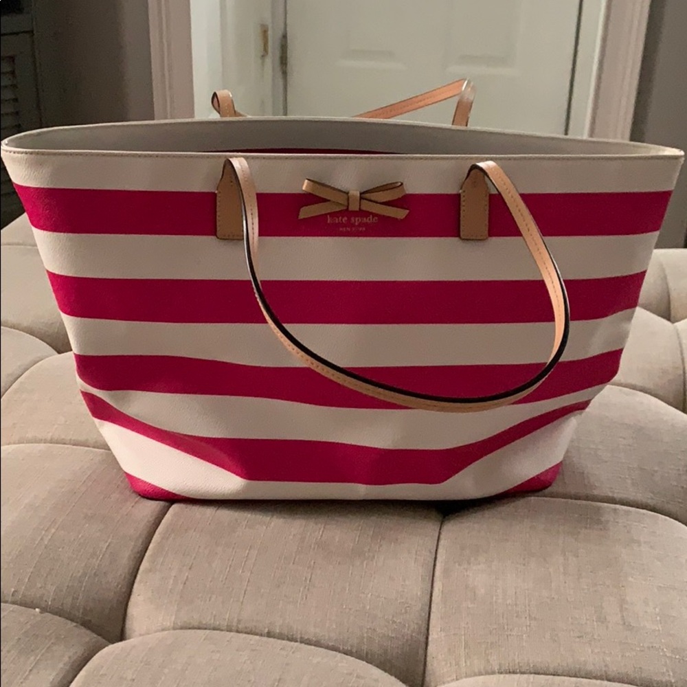 Barbie pink Kate spade !